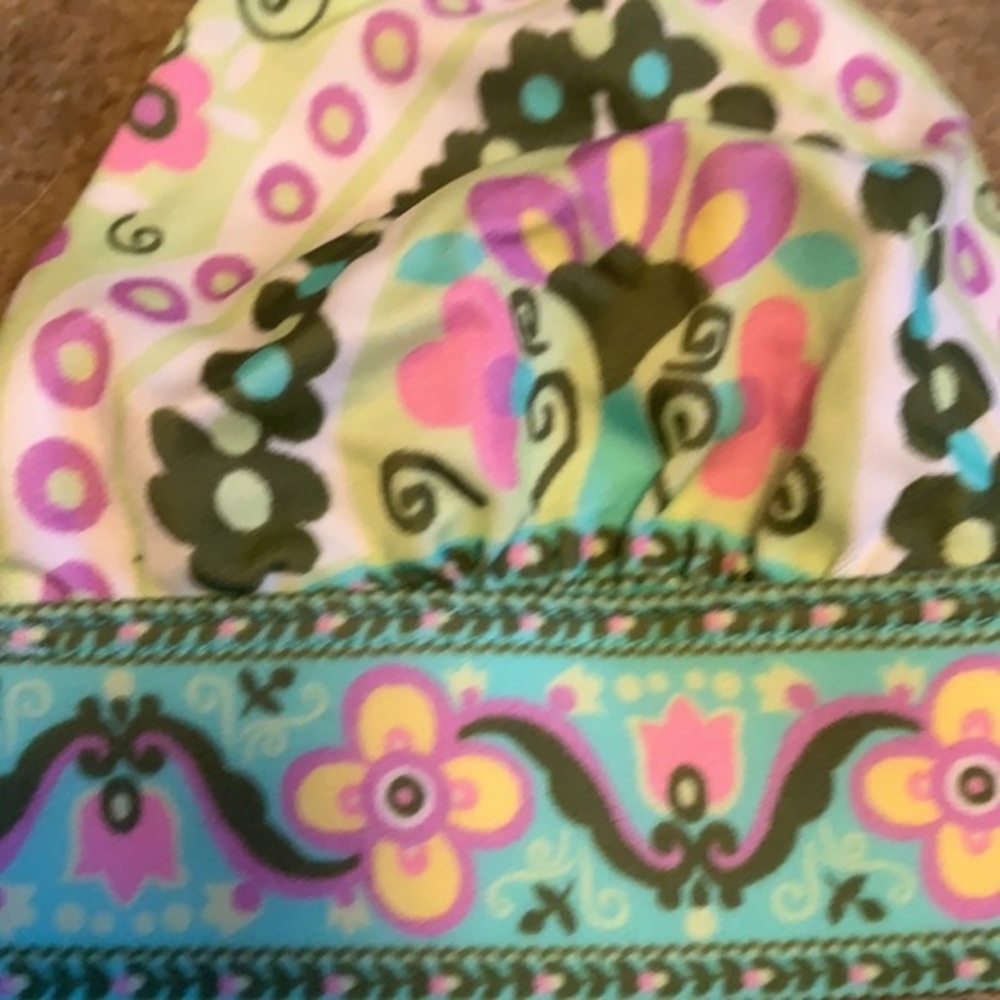 Victoria's Secret Triangle Top Bikini - Picture 6 of 6